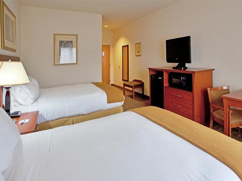 Holiday Inn Express & Suites - Hardeeville-Hilton Head By Ihg Екстериор снимка