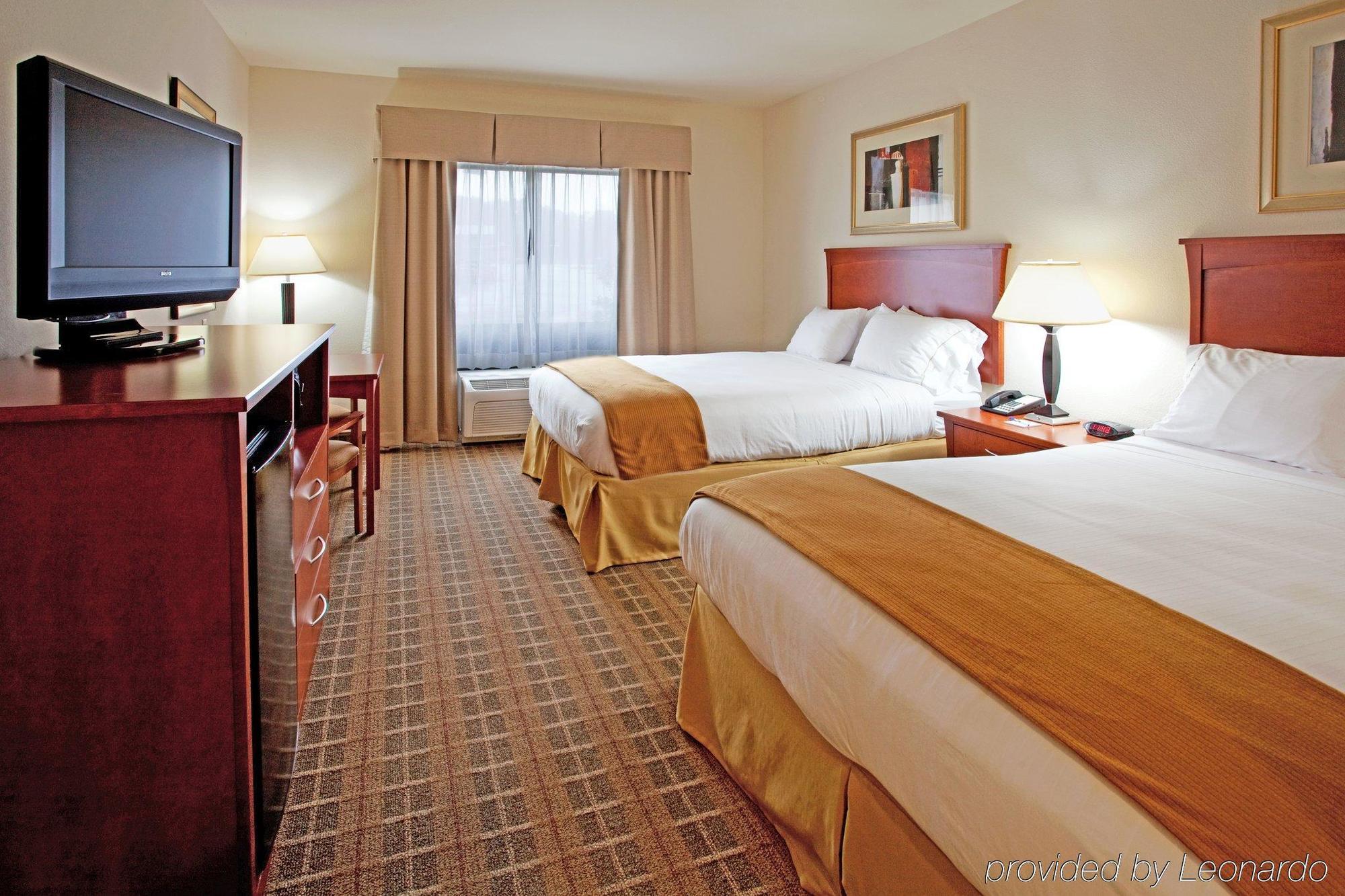 Holiday Inn Express & Suites - Hardeeville-Hilton Head By Ihg Стая снимка