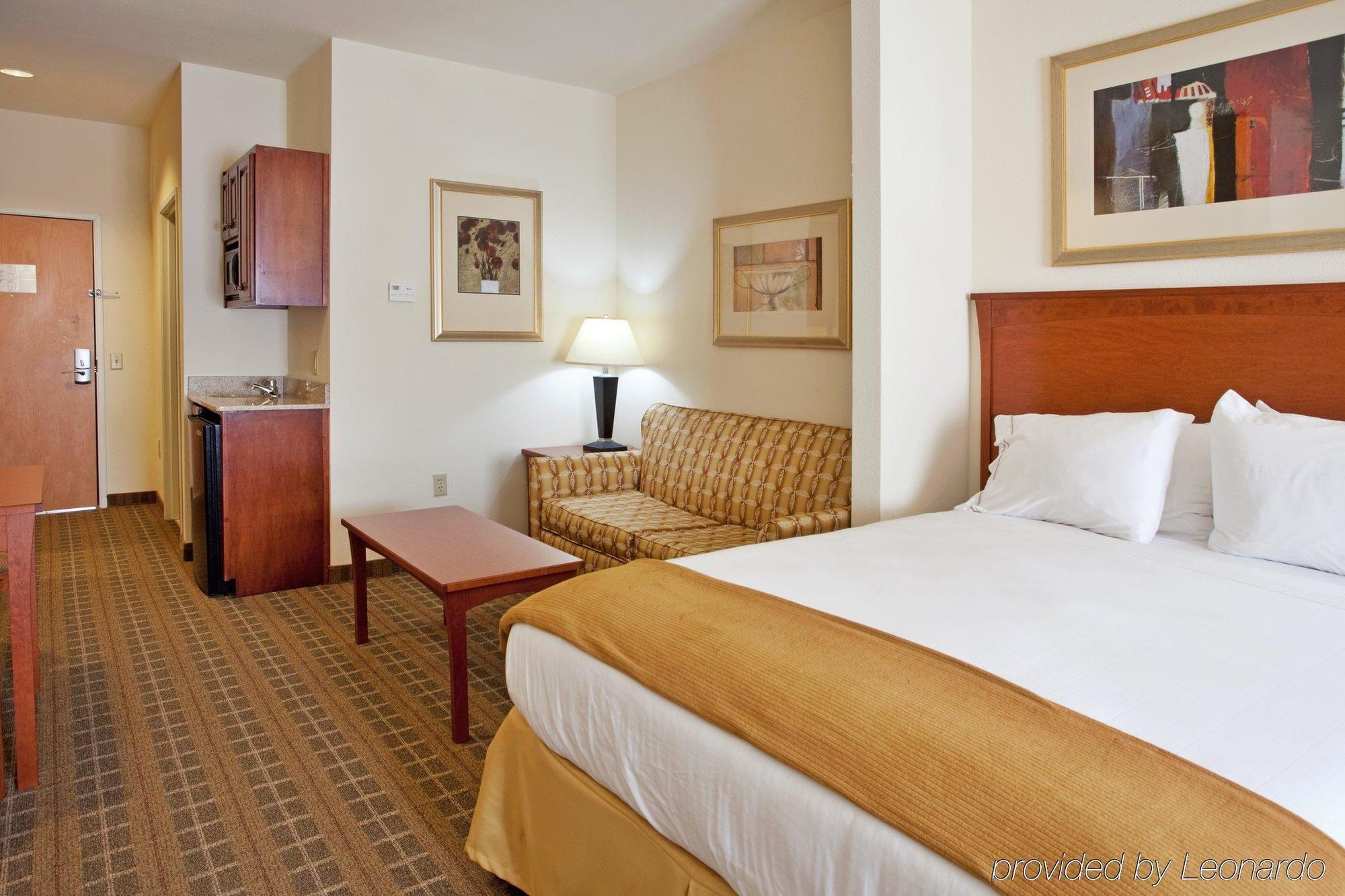 Holiday Inn Express & Suites - Hardeeville-Hilton Head By Ihg Екстериор снимка