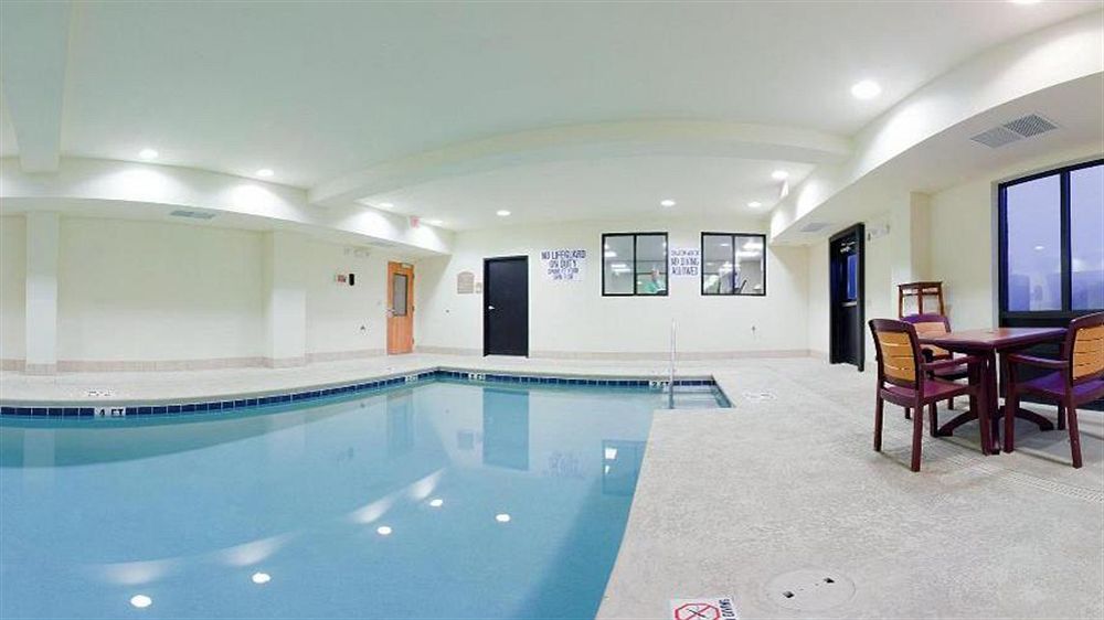 Holiday Inn Express & Suites - Hardeeville-Hilton Head By Ihg Екстериор снимка