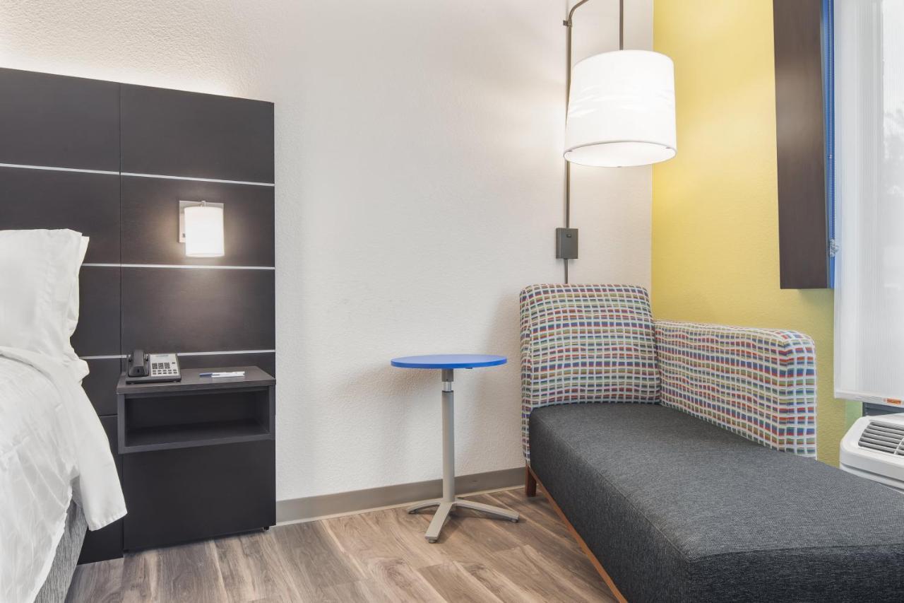 Holiday Inn Express & Suites - Hardeeville-Hilton Head By Ihg Екстериор снимка